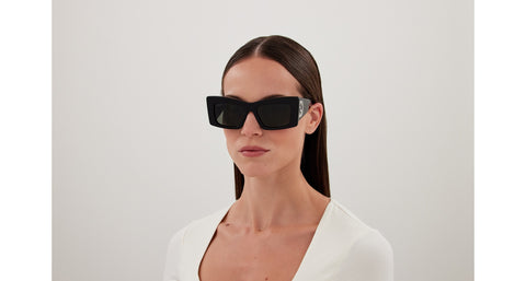 Gucci GG1842S Butterfly Sunglasses in Grey/Black, angle view