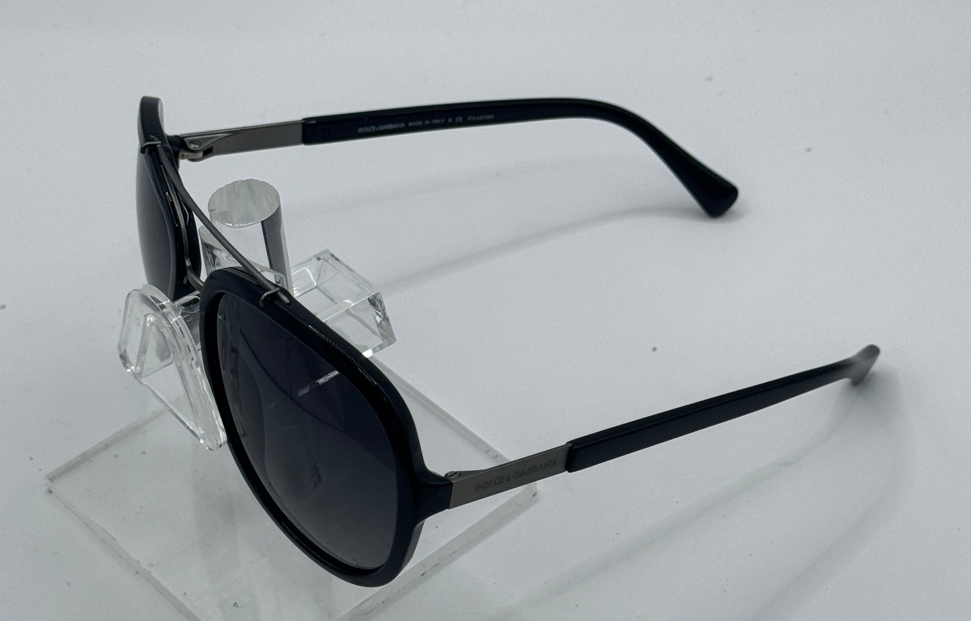 Dolce & Gabbana DG4218S Pilot Sunglasses in Grey Gradient / Black, front view