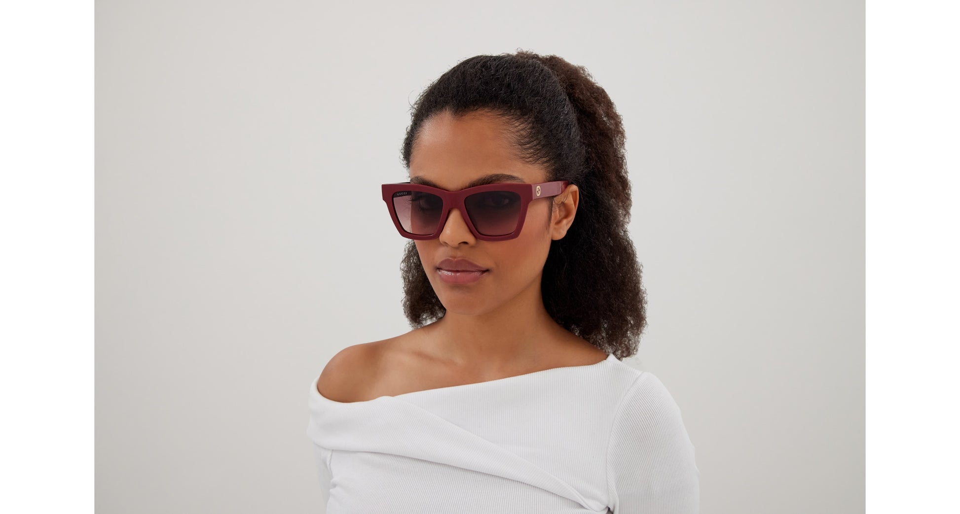 Gucci GG1714S Cat Eye Sunglasses in Red / Burgundy, angle view