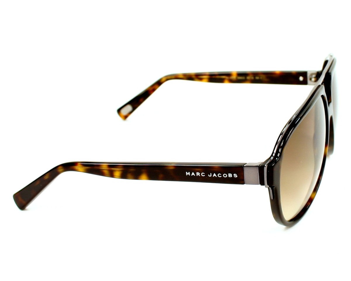 Marc Jacobs MJ421/S Pilot Sunglasses in Brown Gradient Dark Havana, angle view