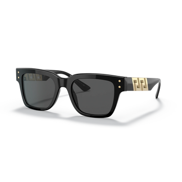 BLACK LENSES WITH BLACK FRAME